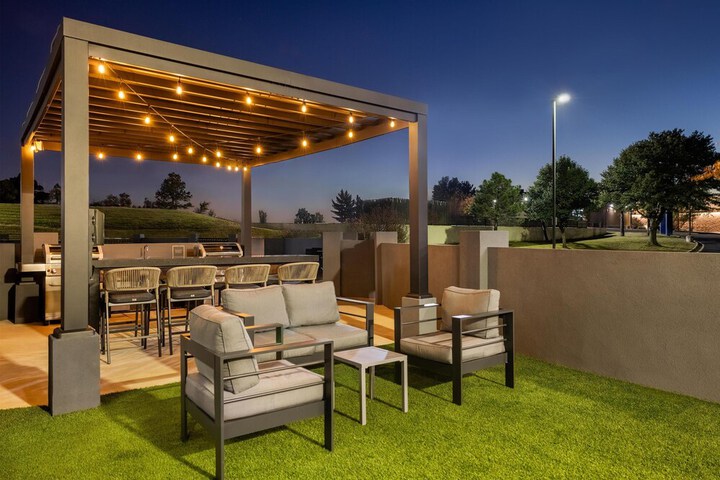 Terrace/Patio 65 of 68