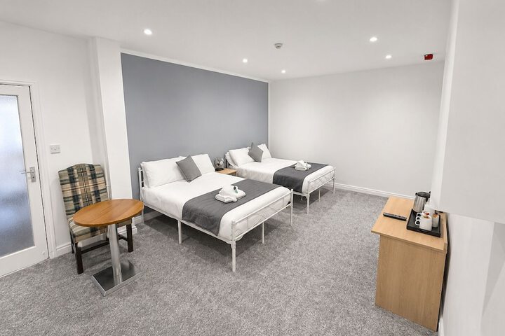 Room 21 of 48