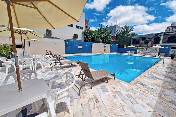 Pool 50 of 77