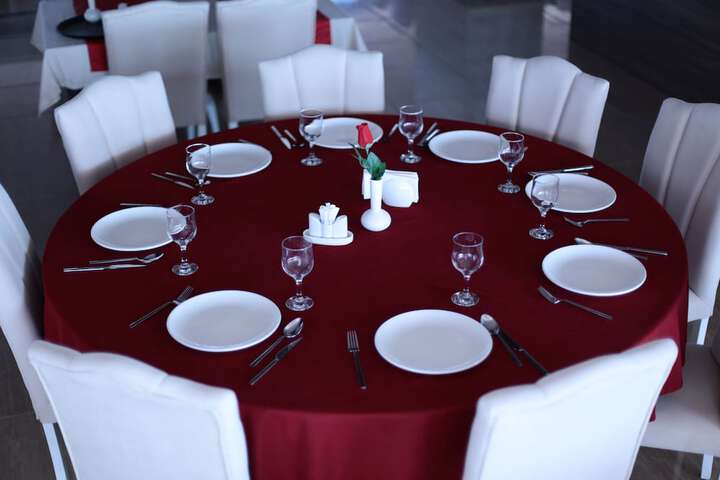 Dining 13 of 29