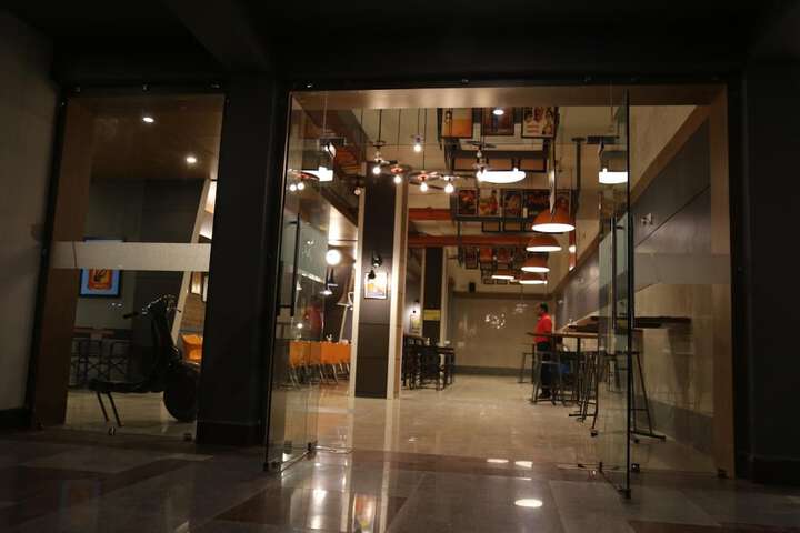 Hotel 53 of 59