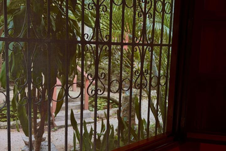 Room 82 of 160