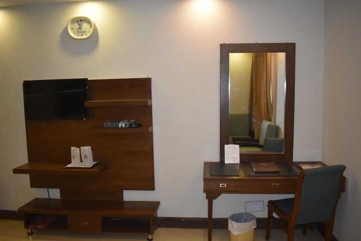 Room 25 of 55