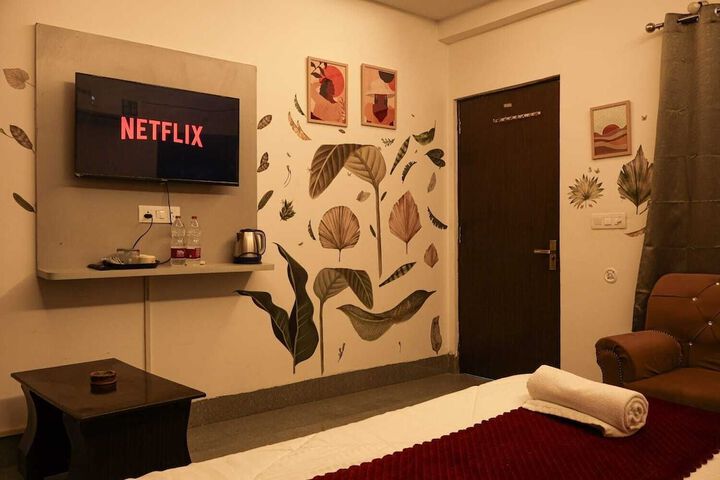 Room 21 of 50