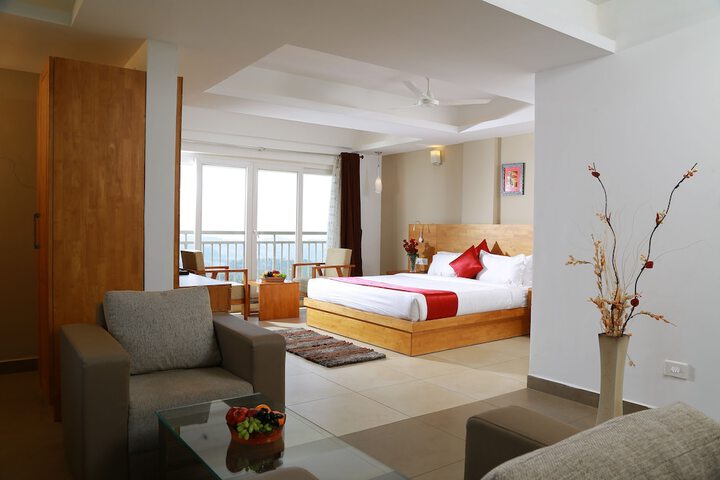 Room 10 of 43