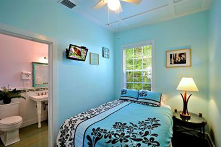 Room 13 of 51