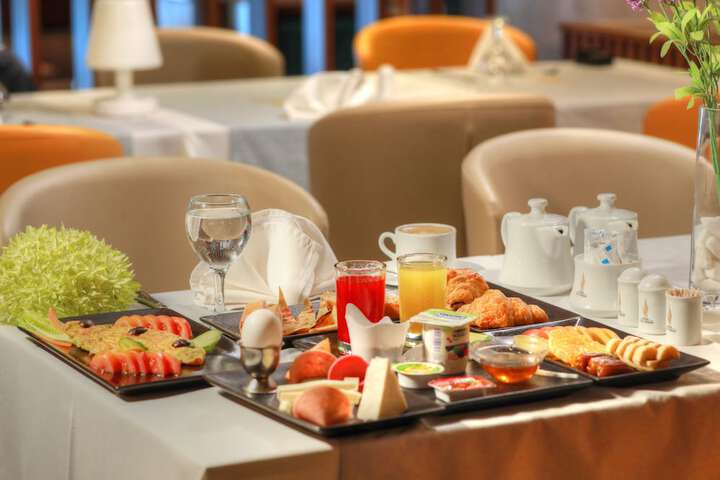 Breakfast meal