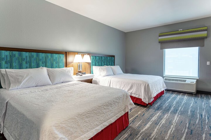 2 Queen Beds Hearing Accessible (4 of 20)