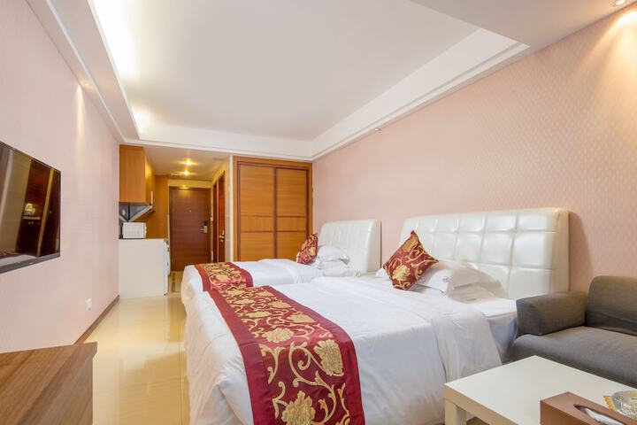 Room 50 of 70