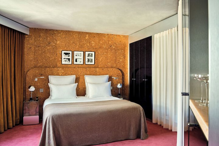 Room 22 of 46