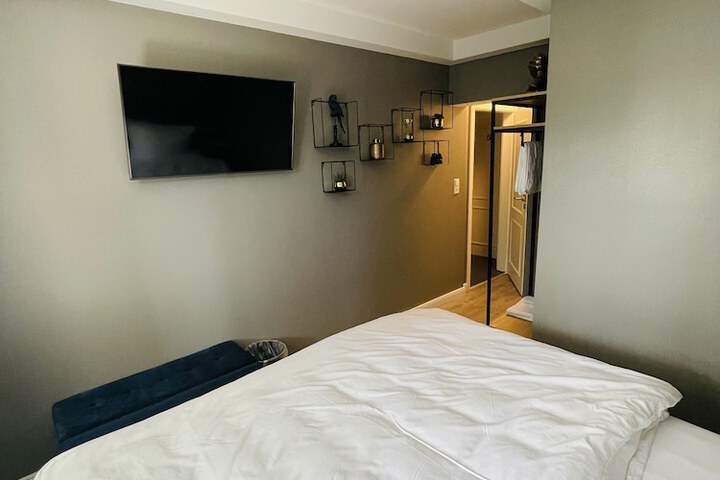 Room 20 of 63