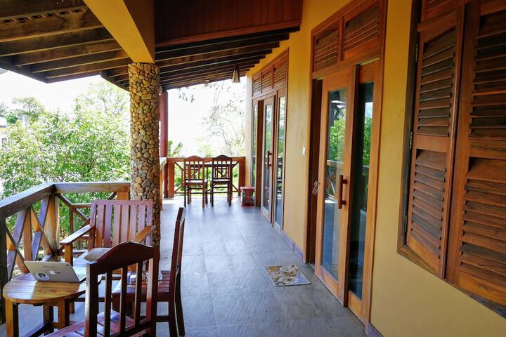 Terrace/Patio 12 of 17