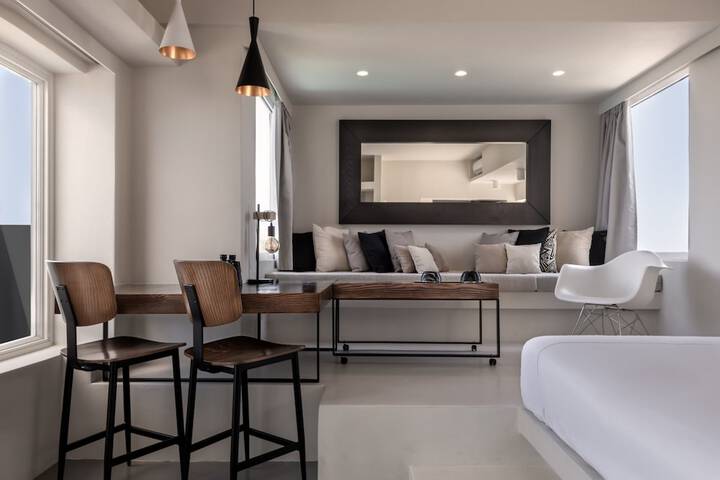 Room 60 of 181