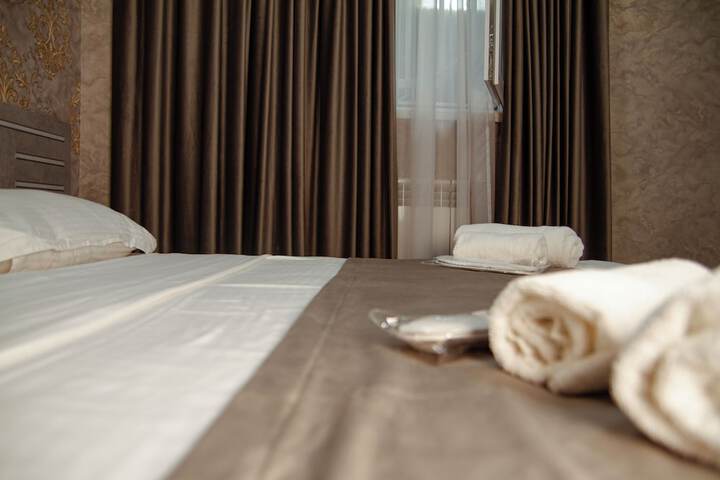 Room 31 of 77