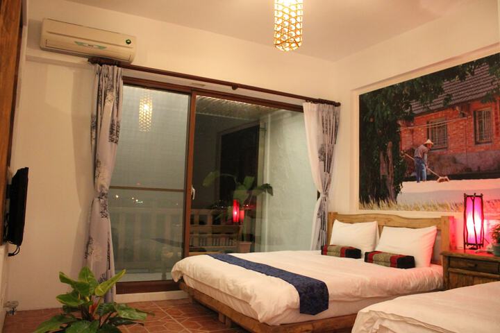 Room 9 of 73