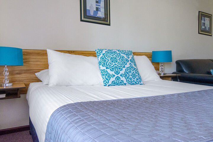 Room 2 of 21