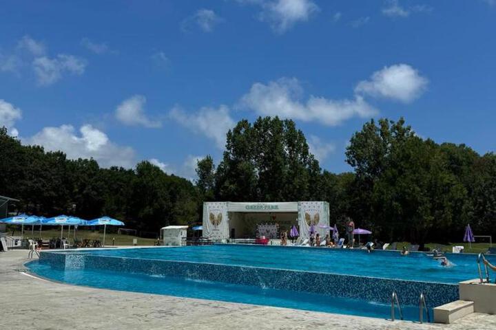 Pool 7 of 22