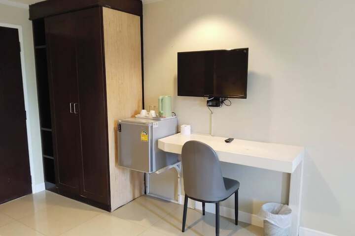 Room 45 of 60