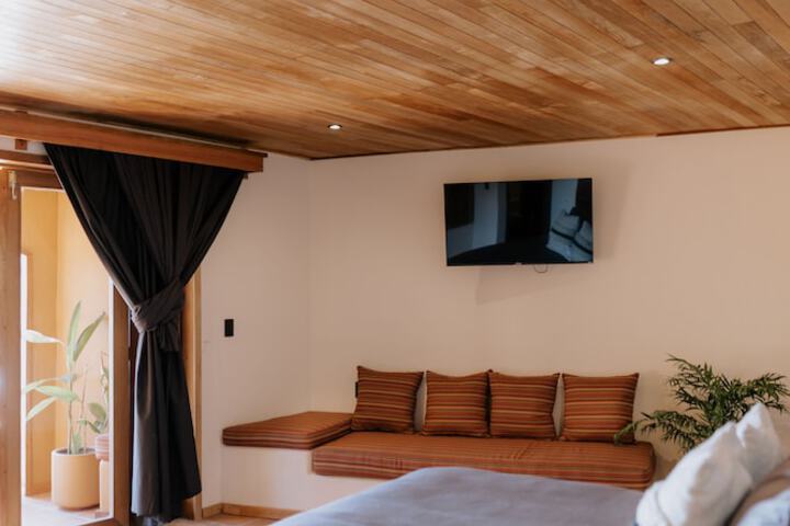 Room 14 of 62