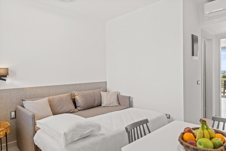 Room 26 of 72