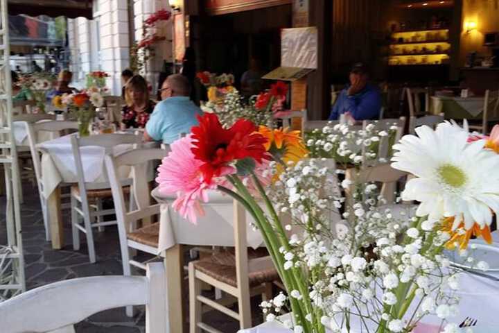 Dining Photos