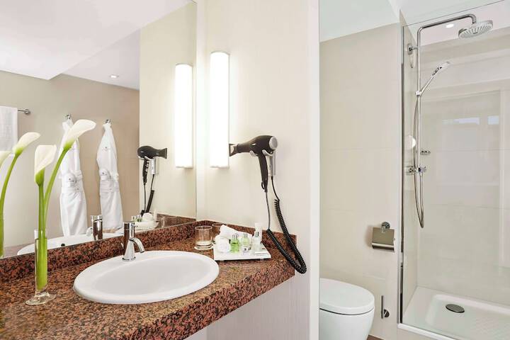 Bath Interior