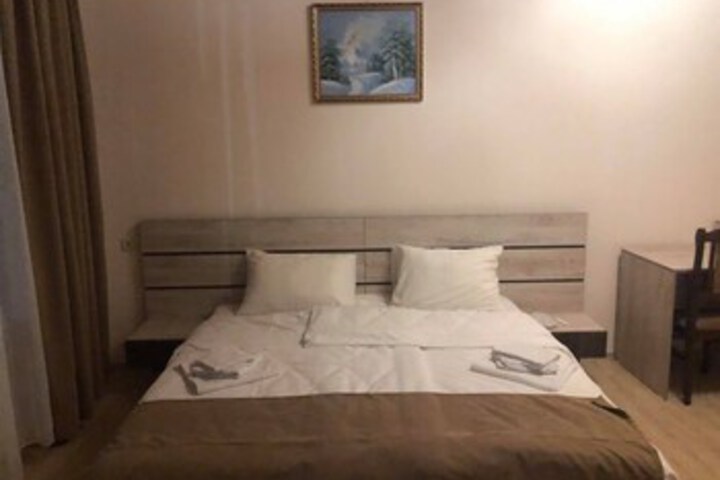 Room 22 of 35