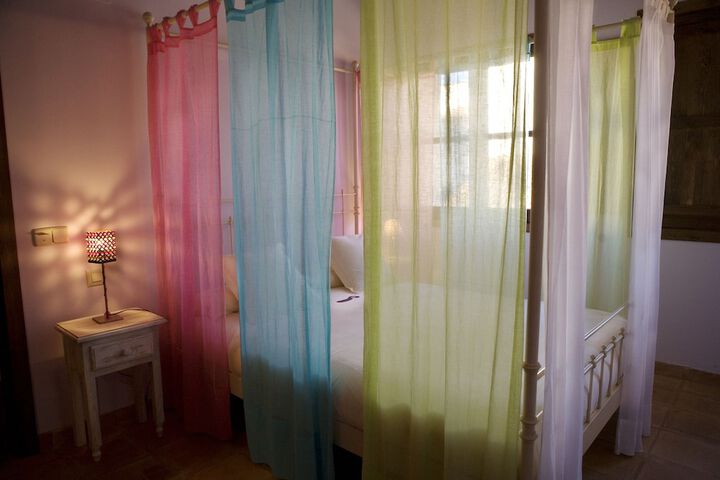 Room 19 of 51