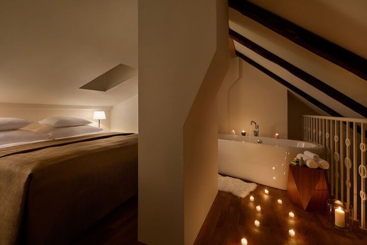 Room 20 of 30