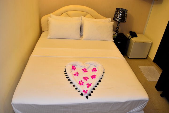 Room 20 of 54