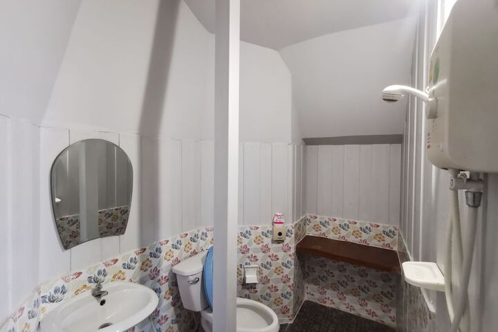Clean Restrooms