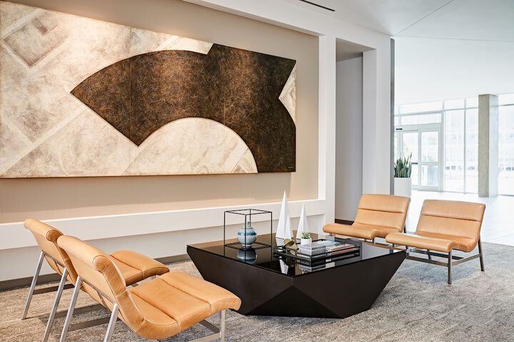 Entrance & Lobby