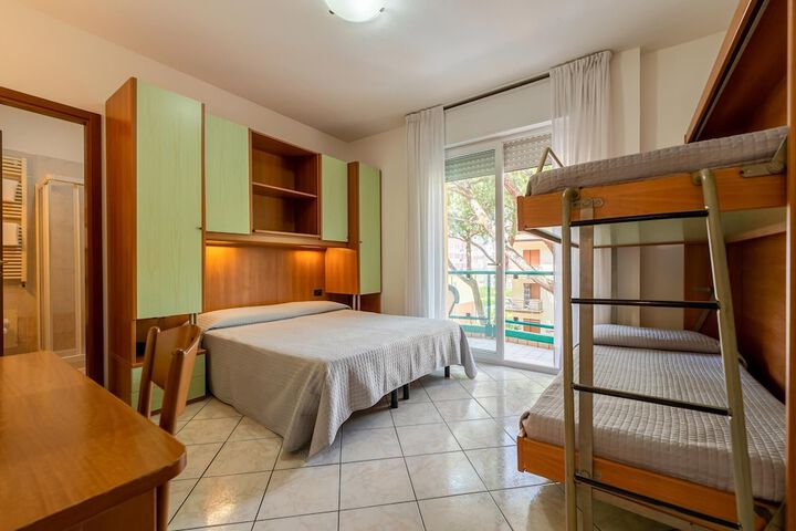 Room 22 of 59