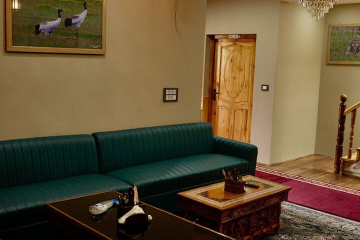 Room 16 of 31