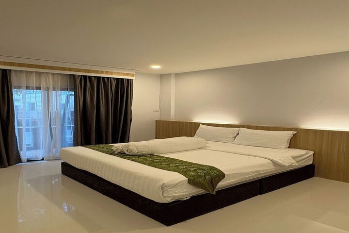 Room 45 of 81