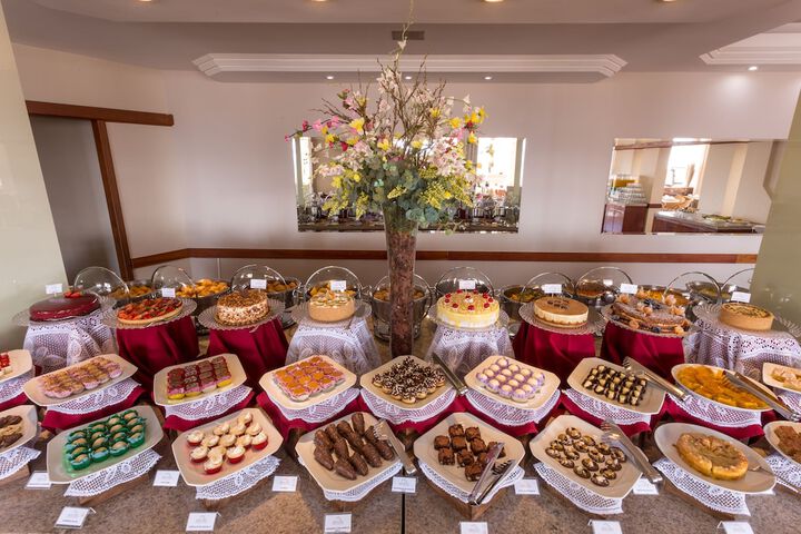 Breakfast/Coffee Service 14 of 55
