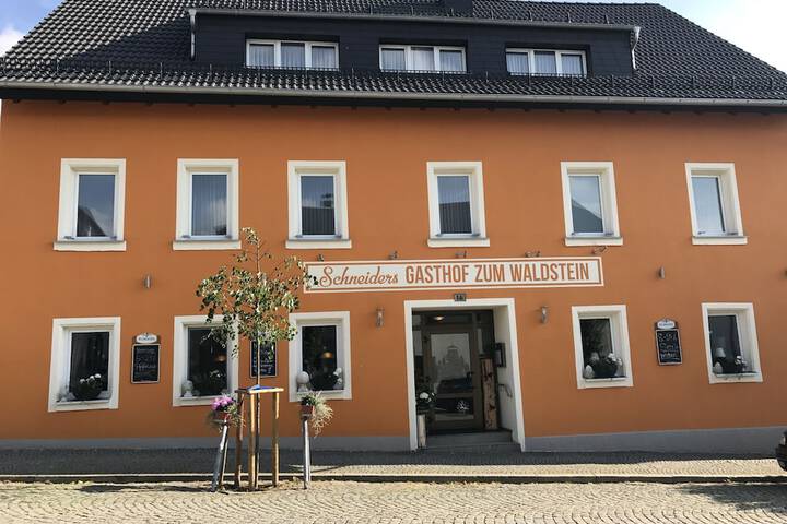 Gasthof ZUM Waldstein