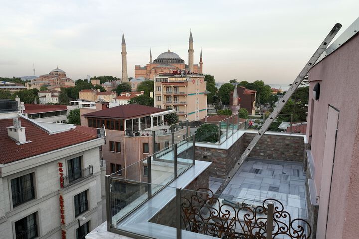 Terrace/Patio 14 of 31