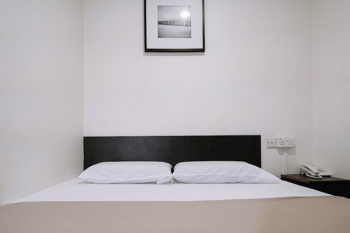 Room 16 of 43