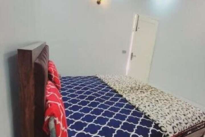 Room 2 of 4