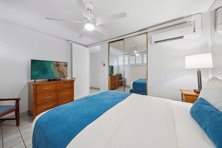 Room 5 of 62