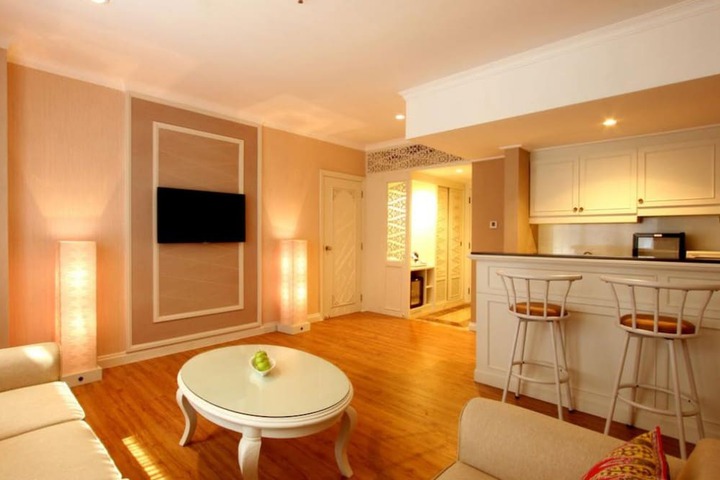 Private kitchenette