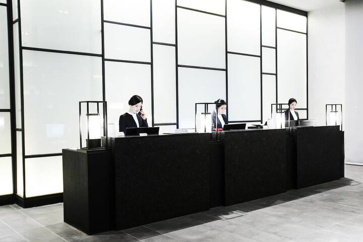 Lobby Entry