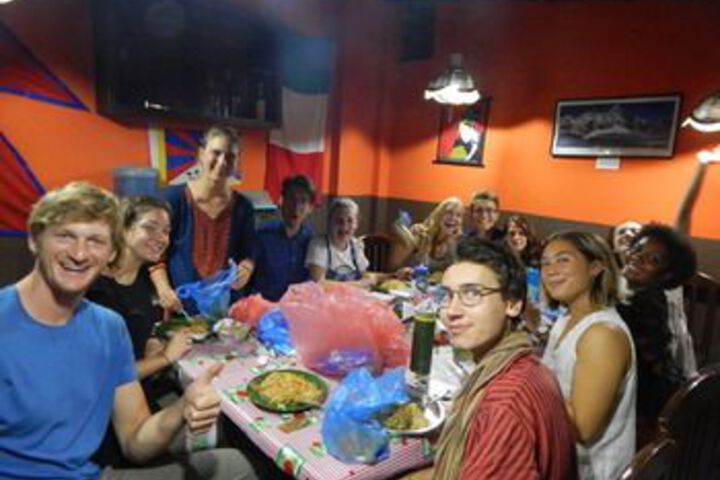 Dining 9 of 33