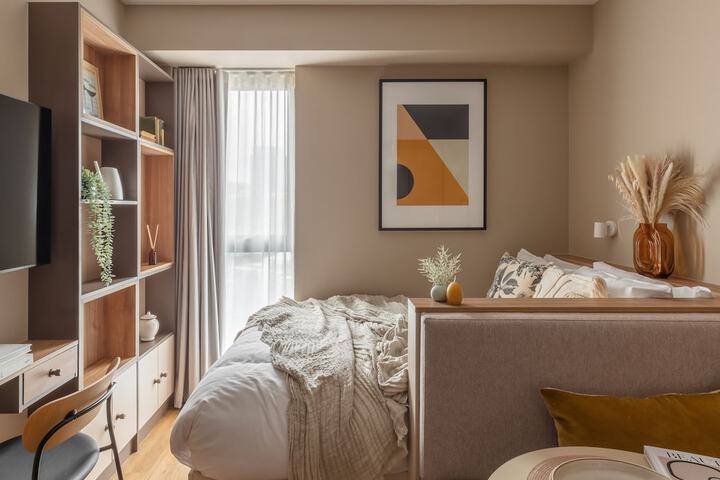 Room 5 of 26