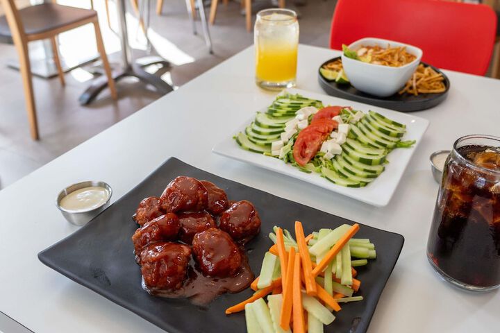 Dining 42 of 67