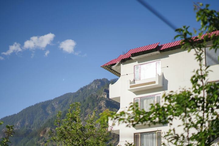 Hotel 73 of 97