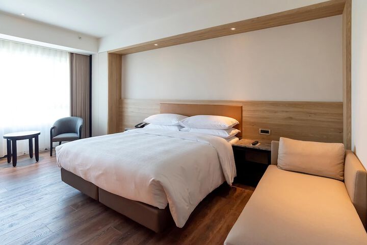 Room 20 of 68