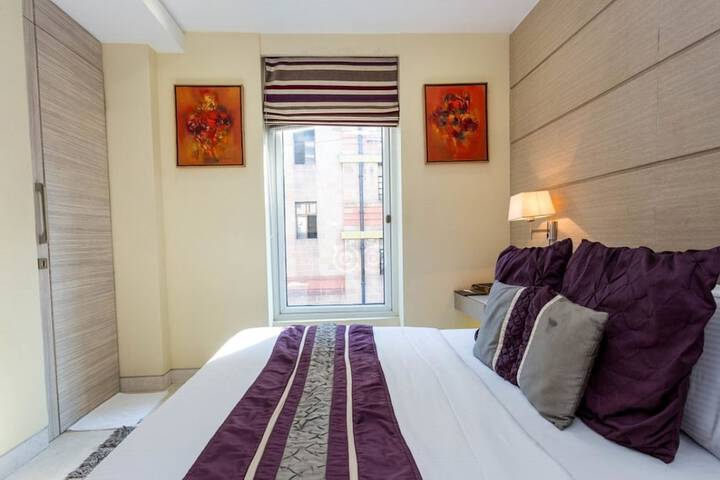 Room 14 of 36