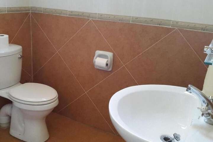 Room 15 of 53